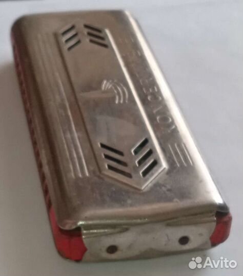 Старенькая губная гармошка Koncertine