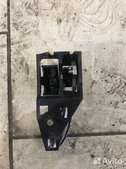 Ручка двери внутренняя toyota rav4 xa30 camry 40