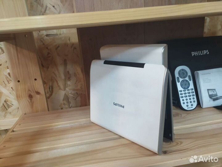 Портативный видеопроигрыватель