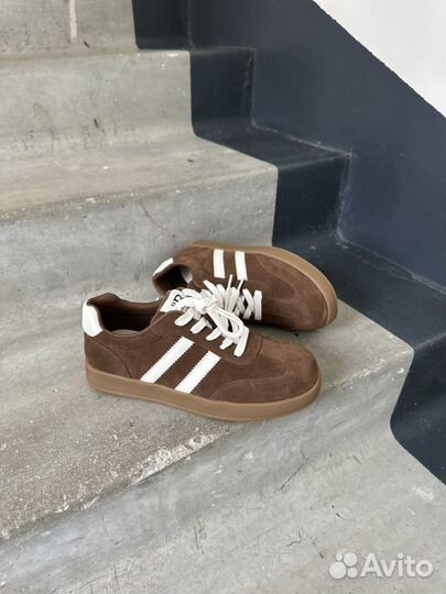 Кеды женские из натуральной замши