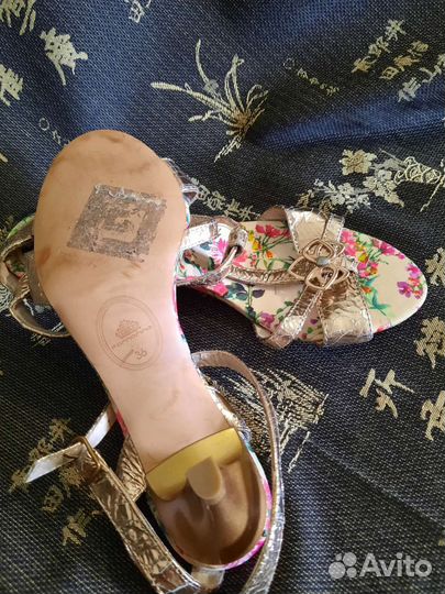 Босоножки 36 р-р 3 пары