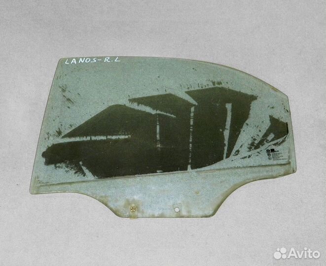 Стекло двери задней левой Chevrolet Lanos