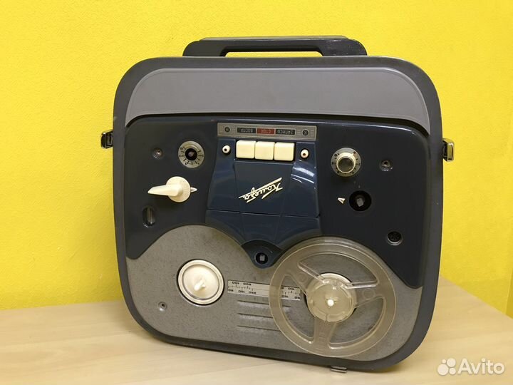 Б.364 Катушечный магнитофон Комета мг-201М