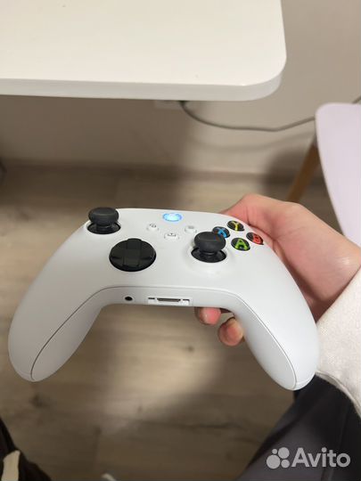 Геймпады Xbox Series s x SIX