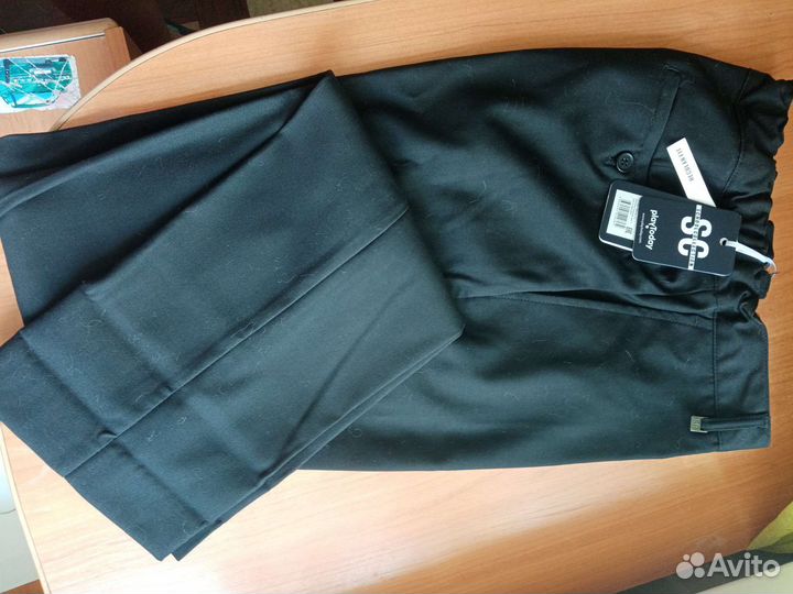 Брюки школьные новые