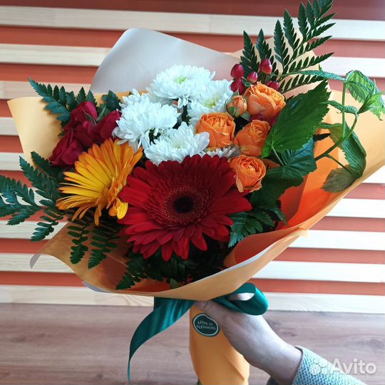 Букет на 1 сентября школьнику