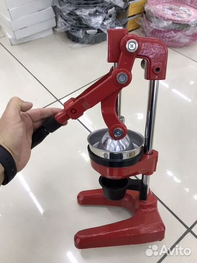 Ручная соковыжималка