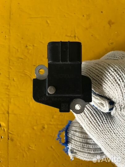 Датчик массового расхода воздуха honda L13A