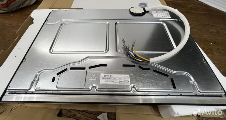 Электрическая варочная панель Neff 80 cm Черный