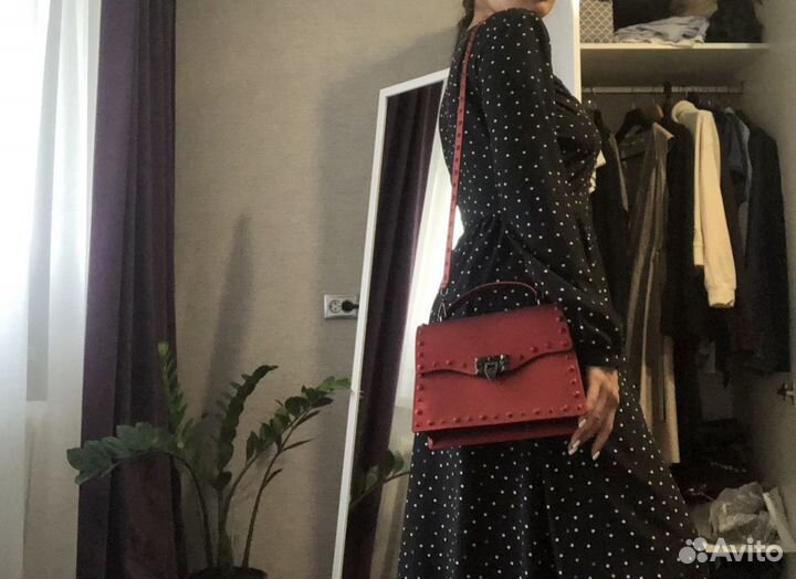 Сумка красная женская