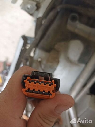 Фишка фары peugeot 408, 308