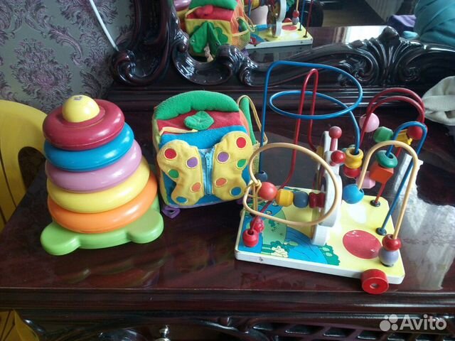 Развивающие игрушки