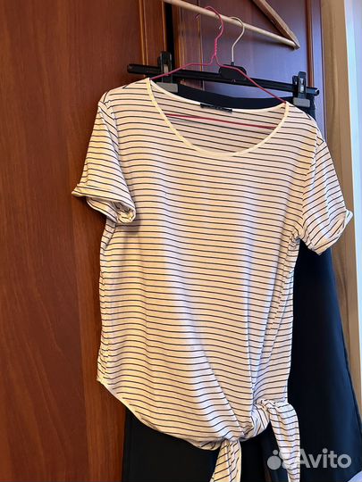 Пакетом одежда 42-44