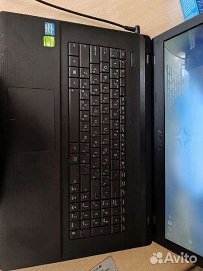 Ноутбук Asus