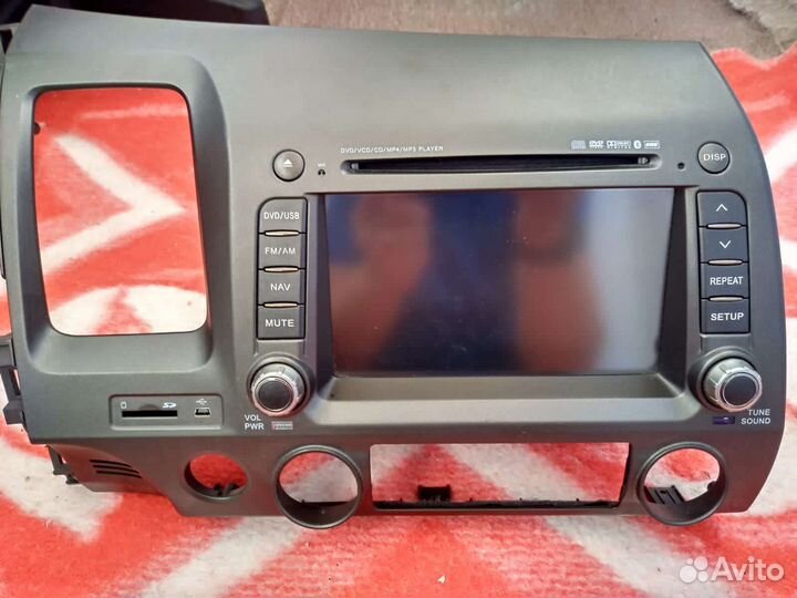 Магнитола Phantom DVM-1319G (Honda Civic 4D) SD