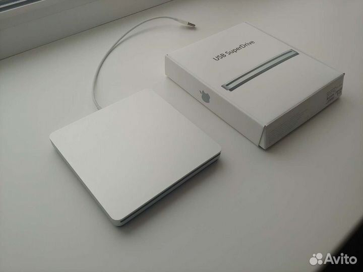 Дисковод (оптический привод) Apple USB SuperDrive