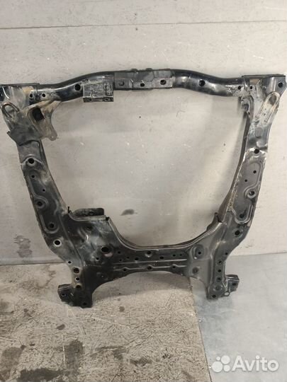 Подрамник Хонда срв