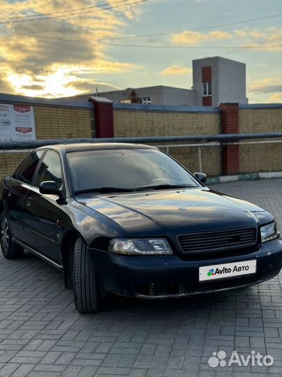 Audi A4 1.6 МТ, 1996, 360 000 км