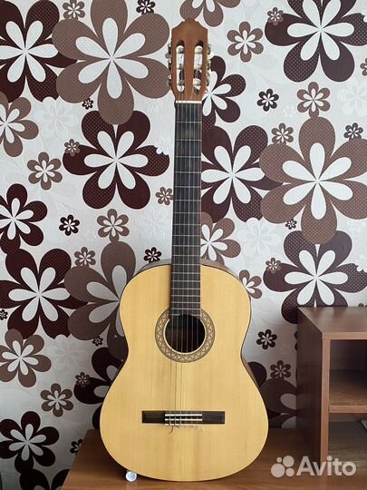 Гитара yamaha c40m