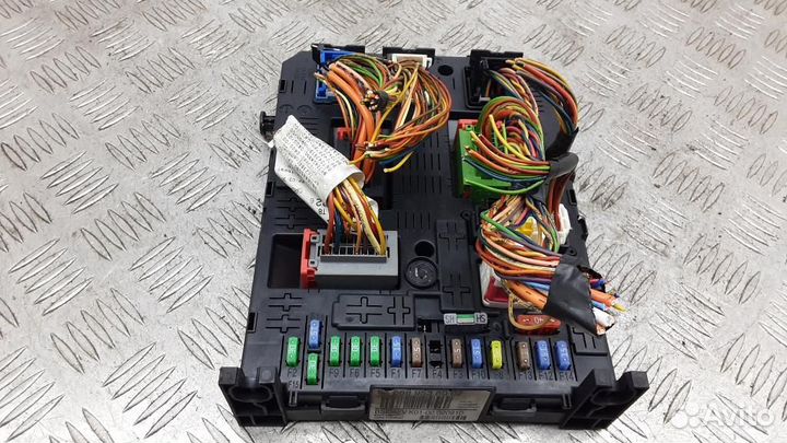 Блок комфорта Peugeot 3008