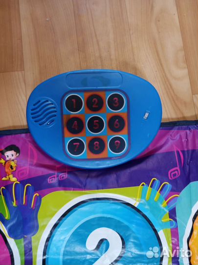 Напольная игра танцевальный коврик мистер твистер