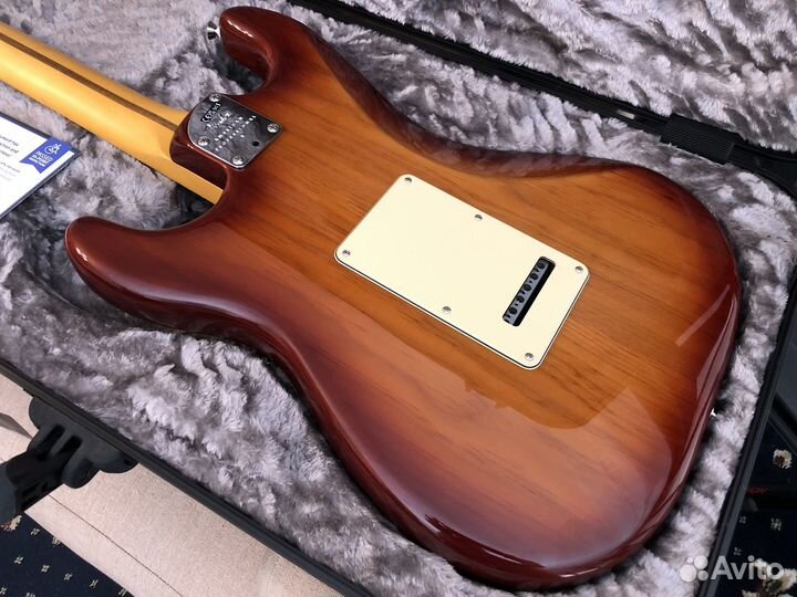 Fender Professional II Sienna Sunburst в наличии