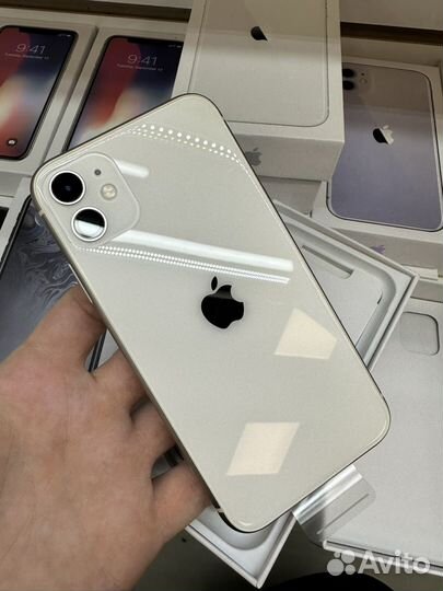 iPhone 11, 128 ГБ