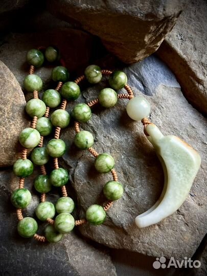 Нефритовый предмет #153