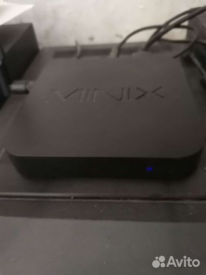 Minix neo x8H