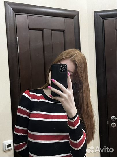 Обтягивающая кофта