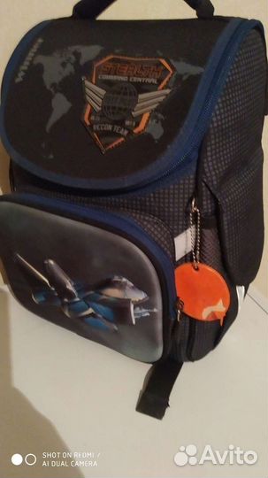 Рюкзак школьный