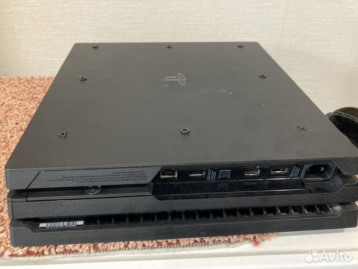 Sony PS4 pro 1tb