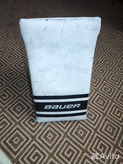 Вратарские перчатки