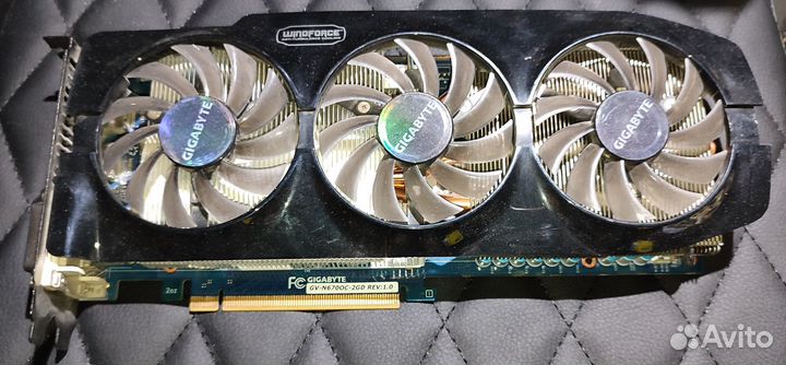 Видеокарта GigaByte GeForce GTX 670 2Gb