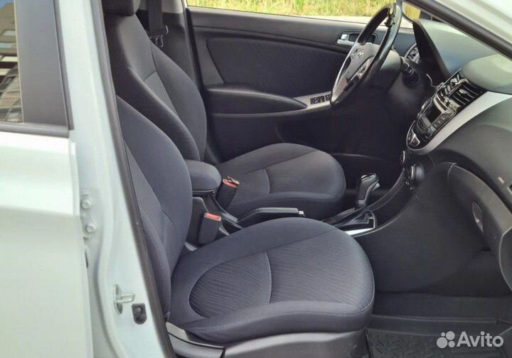 Hyundai Solaris 1.4 AT, 2015, 138 266 км