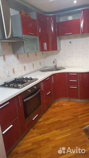 Кухонный гарнитур угловой бу