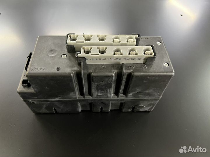 Комррессор центрального замка Mercedes W220 W215