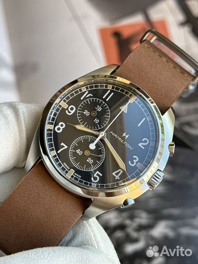 Новые Hamilton Khaki Aviation Pilot Pioneer Chrono