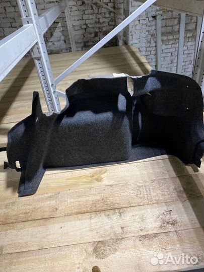 Обшивка багажника Volkswagen Polo cедан cwva 2016