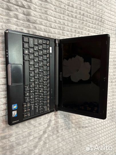Lenovo