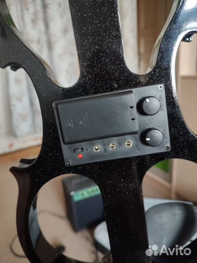 Электронная скрипка 4/4 + усилитель