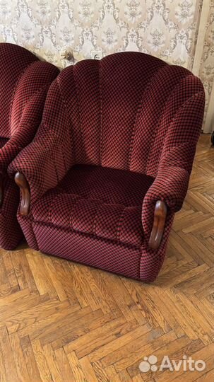 Комплект мягкой мебели