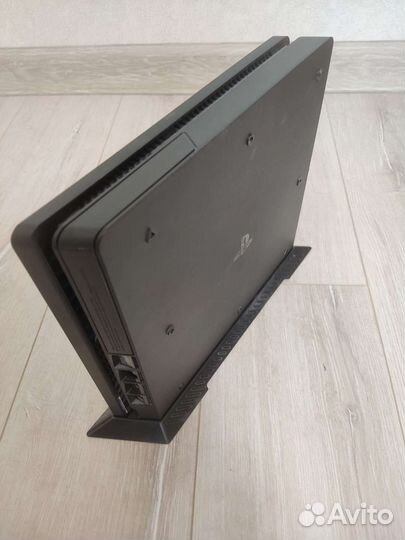 PlayStation 4 Slim