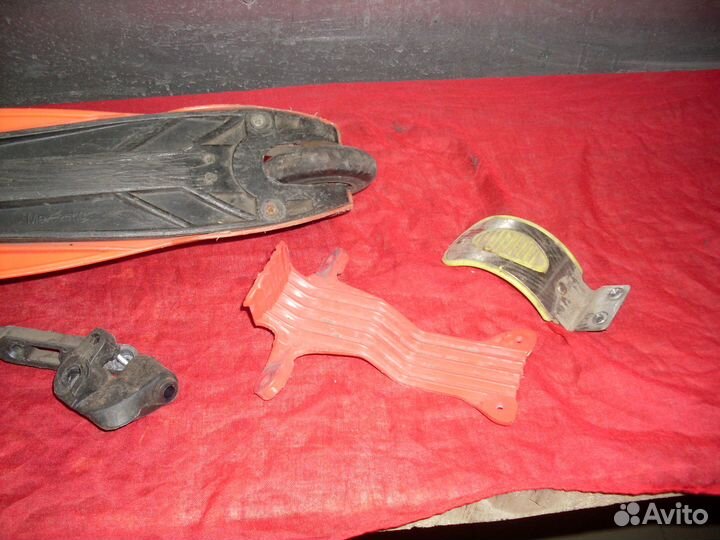 Запчасти на самокат