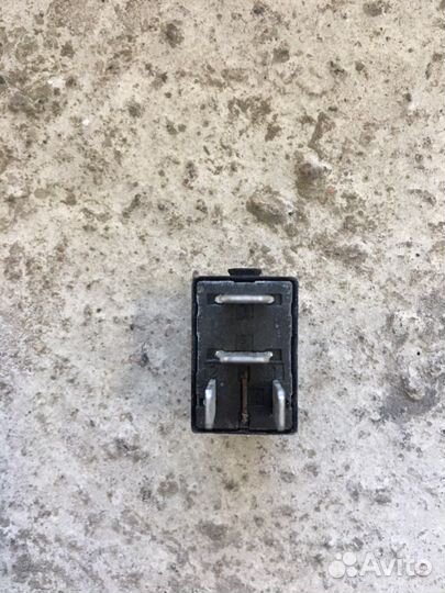 Реле Mercedes Benz (3679)