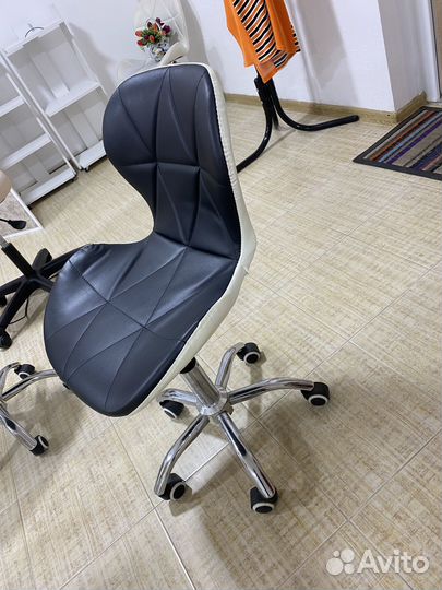 Стул для мастера (ракушка)