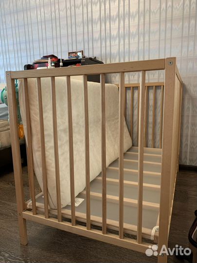 Детская кроватка