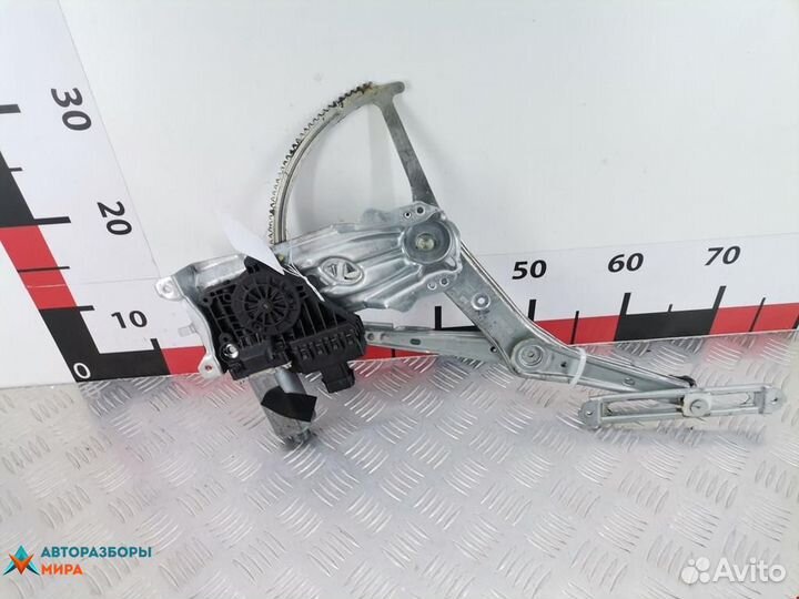 Стеклоподъемник передний правый Opel Astra F рест