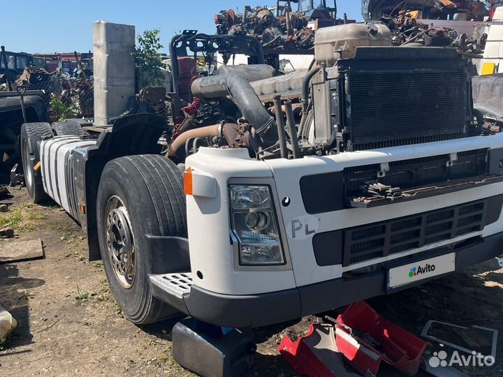Volvo FH13, 2007, кабина в разборе