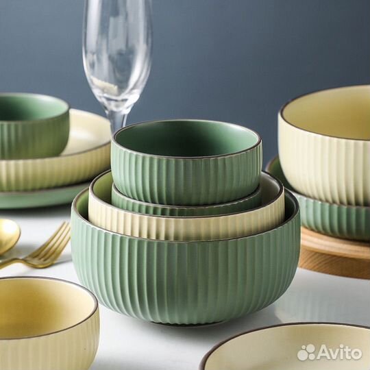 Набор столовой посуды бежевый - 13шт